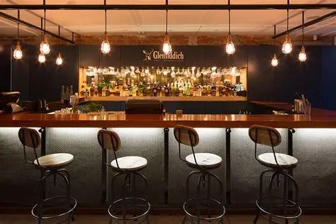 Ambiente del Restaurante — Lobby Gastrobar