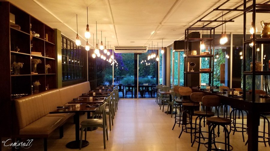 Espacios Interiores — Lobby Gastrobar