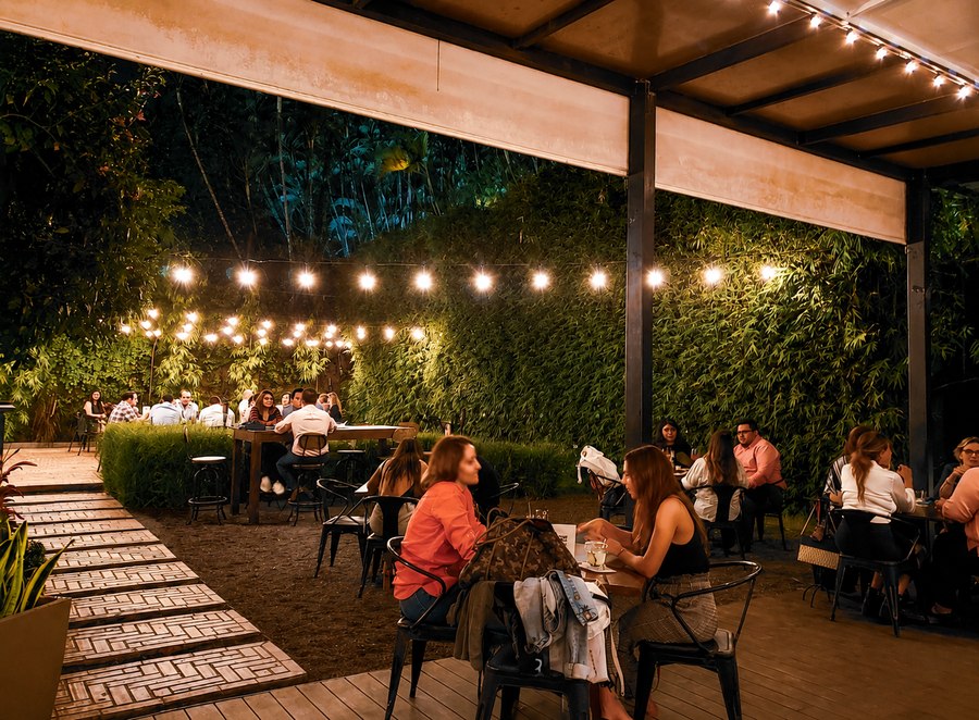 Atmósfera Nocturna — Lobby Gastrobar